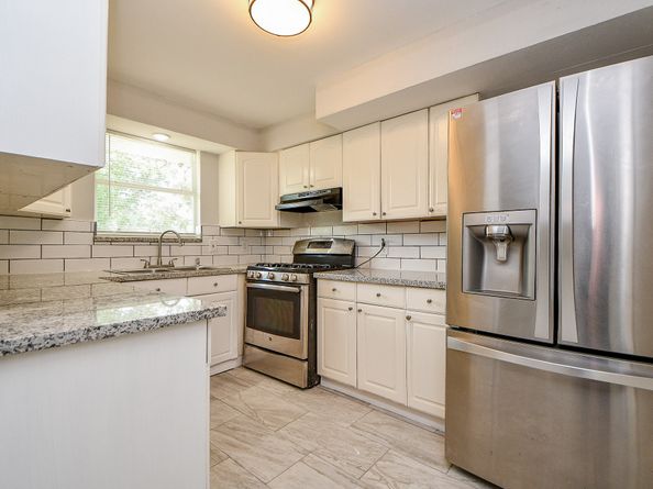5811 Greencraig Drive, Houston TX 77035