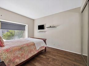 2213 S Braeswood Boulevard 12H, Houston TX 77030