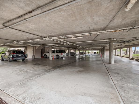 2213 S Braeswood Boulevard 12H, Houston TX 77030