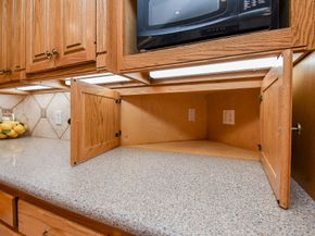 3003 Bernadette Lane, Houston TX 77043