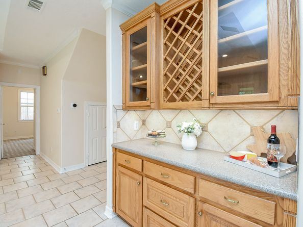 3003 Bernadette Lane, Houston TX 77043