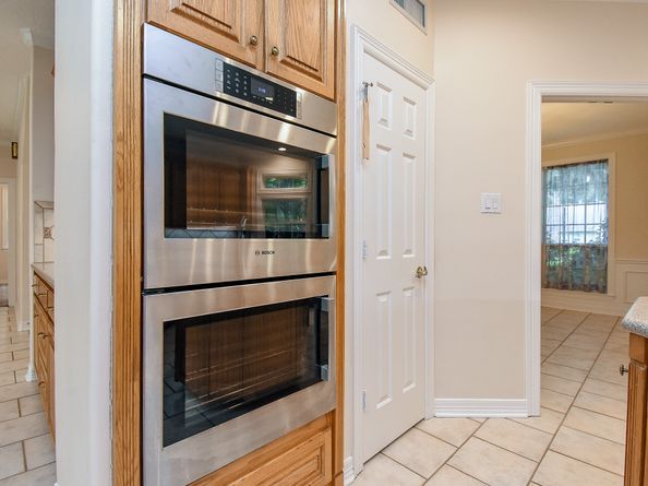 3003 Bernadette Lane, Houston TX 77043