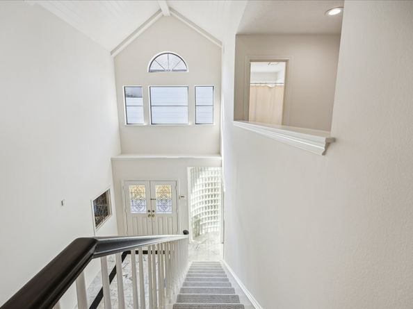 902 S Shepherd Drive, Houston TX 77019