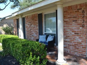 6230 Rutherglenn Drive, Houston TX 77096