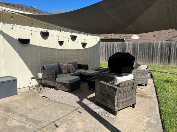 6230 Rutherglenn Drive, Houston TX 77096