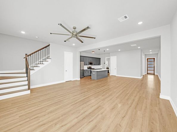 4614 Redbud Street, Houston TX 77051