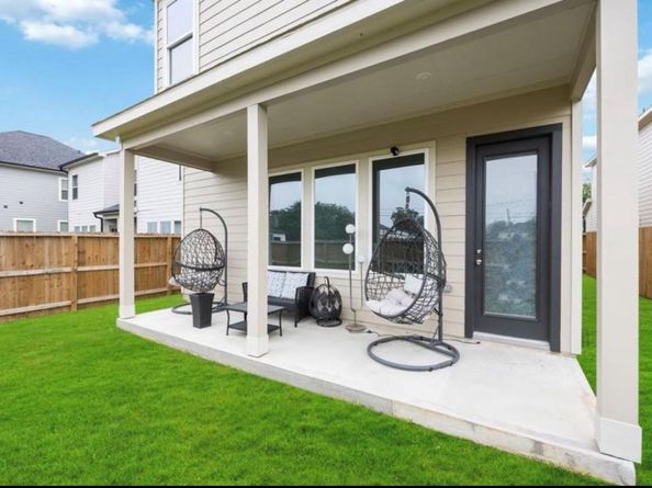 4614 Redbud Street, Houston TX 77051