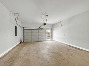 4614 Redbud Street, Houston TX 77051