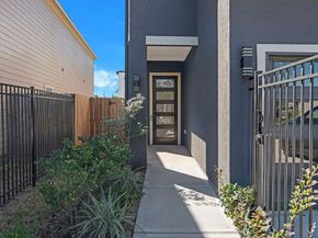 4614 Redbud Street, Houston TX 77051