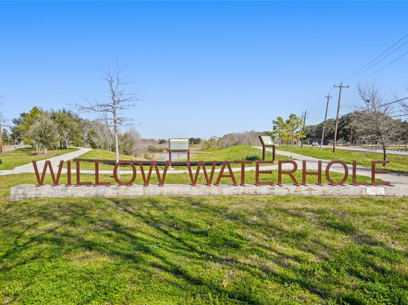 4813 Hummingbird Street, Houston TX 77035