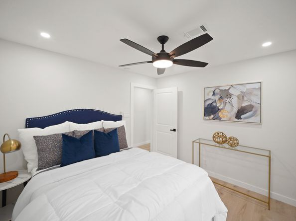 4813 Hummingbird Street, Houston TX 77035