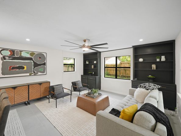 4813 Hummingbird Street, Houston TX 77035