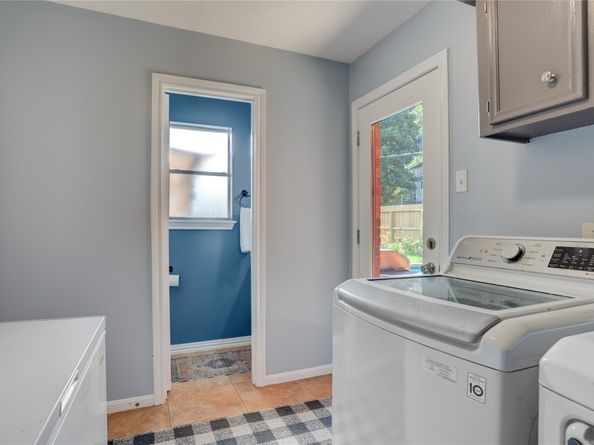 11811 Moorcreek Drive, Houston TX 77070