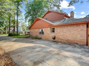 11811 Moorcreek Drive, Houston TX 77070