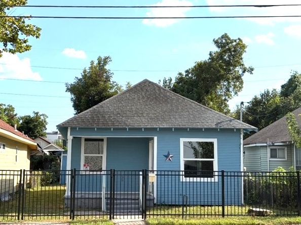 2007 Spring Street, Houston TX 77007