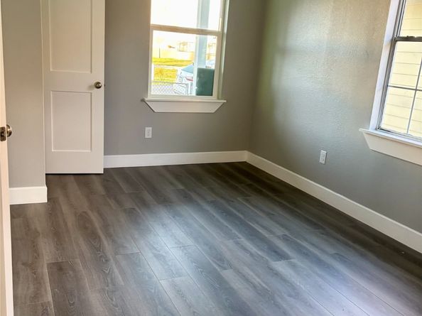 2007 Spring Street, Houston TX 77007