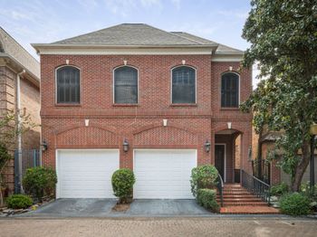 251 Sugarberry Circle