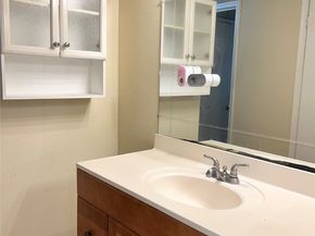 2750 Holly Hall Street 404, Houston TX 77054