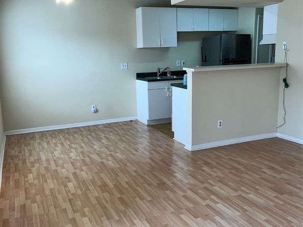 2750 Holly Hall Street 404, Houston TX 77054