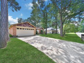 1712 Lindy Lane, Conroe TX 77301