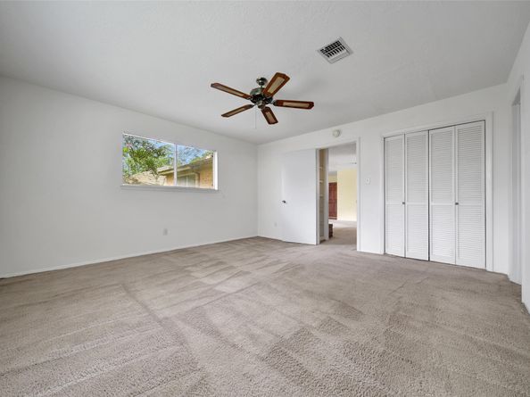 1712 Lindy Lane, Conroe TX 77301
