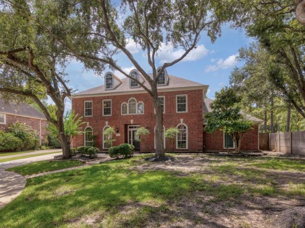 4015 Park Circle Way, Houston TX 77059