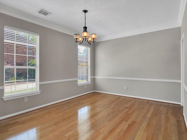 4015 Park Circle Way, Houston TX 77059