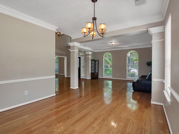 4015 Park Circle Way, Houston TX 77059