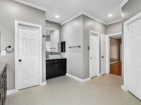 4015 Park Circle Way, Houston TX 77059