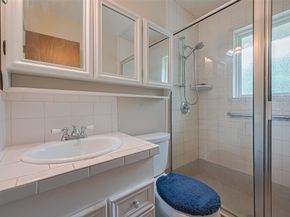 5710 Nina Lee Lane, Houston TX 77092
