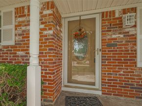 5710 Nina Lee Lane, Houston TX 77092