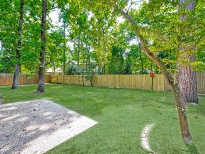 31 Silent Brook Place, The Woodlands TX 77381