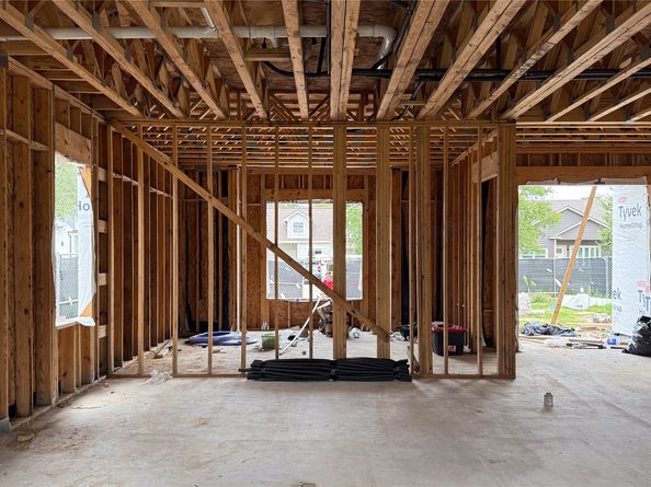 1725 Ebony Lane, Houston TX 77018