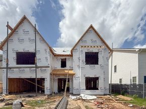 1725 Ebony Lane, Houston TX 77018
