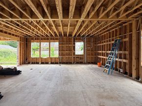 1725 Ebony Lane, Houston TX 77018