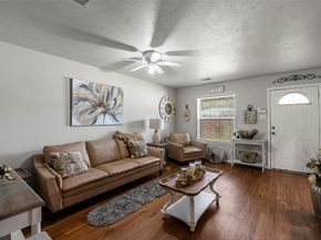 8404 Shady Vista Circle, Houston TX 77028