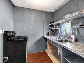 6648 Avenue C, Houston TX 77011