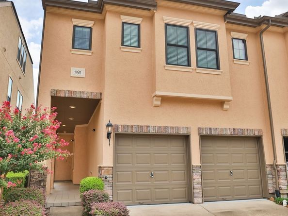 11611 Royal Oaks View, Houston TX 77082