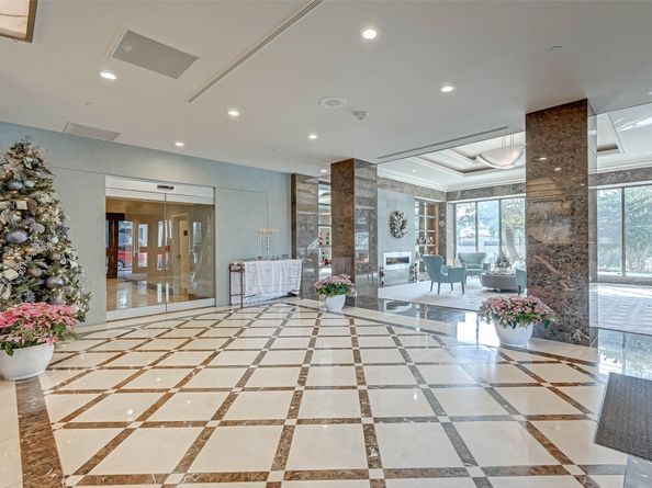 2001 Holcombe Boulevard 401, Houston TX 77030