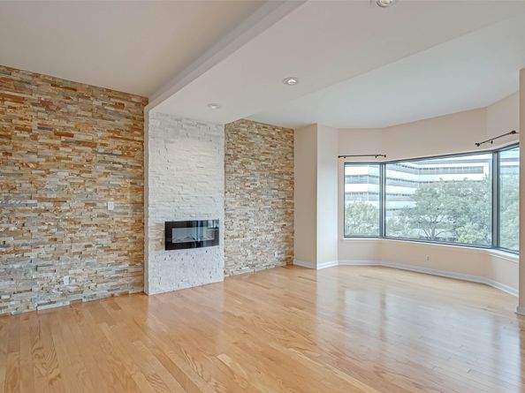 2001 Holcombe Boulevard 401, Houston TX 77030
