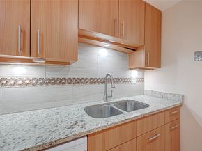 2001 Holcombe Boulevard 401, Houston TX 77030