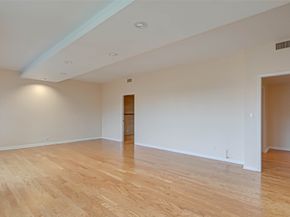 2001 Holcombe Boulevard 401, Houston TX 77030
