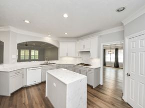 5523 Darschelle Drive, Houston TX 77069