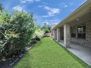 5523 Darschelle Drive, Houston TX 77069