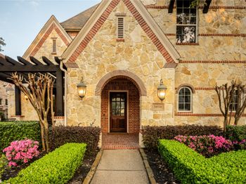 14614 Paloma Glen Lane