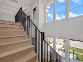 1718 White Oak Drive, Houston TX 77009