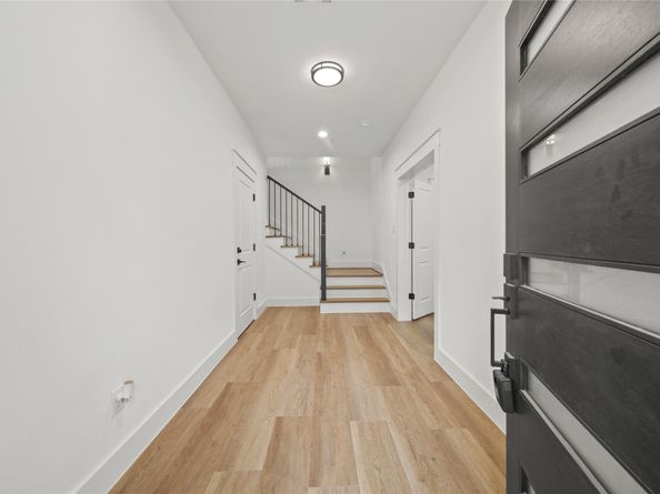 2510 Gray Street, Houston TX 77003
