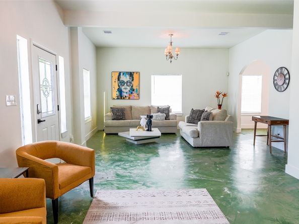 2509 Everett Street, Houston TX 77009