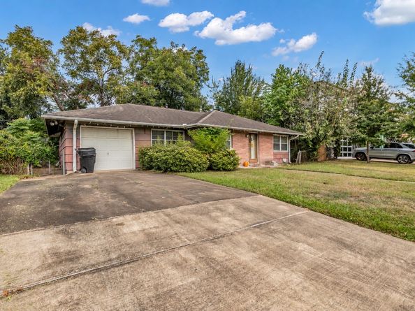 5326 Judalon Lane, Houston TX 77056