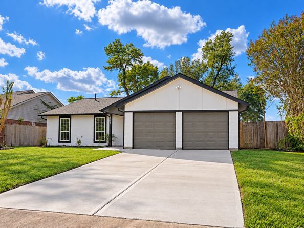 7714 Summer Glen Lane, Houston TX 77072